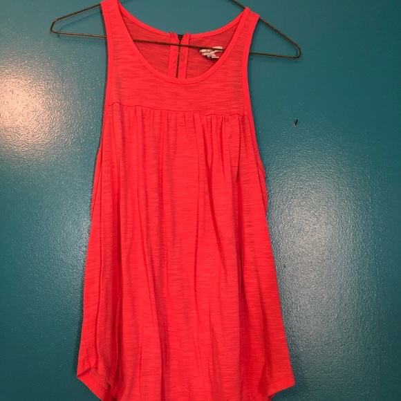 Summer top! - Picture 1 of 1